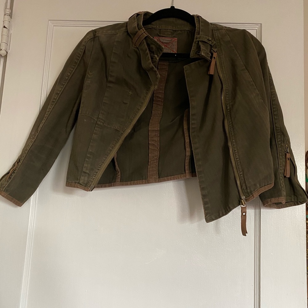 Asymmetrical crop jacket